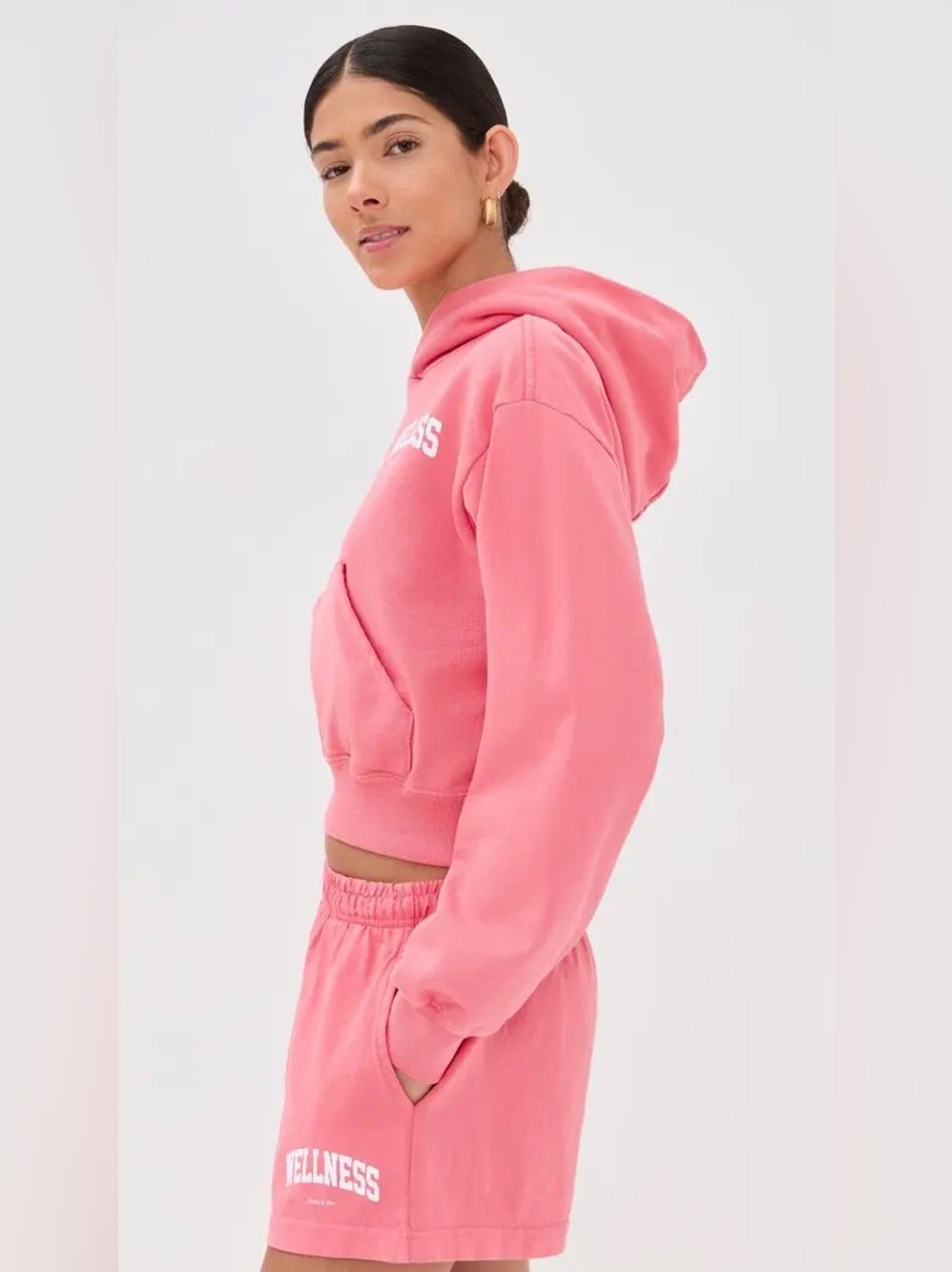 $165 NWT Sporty & Rich Wellness Cropped sweatshirt size small - Picture 3 of 4